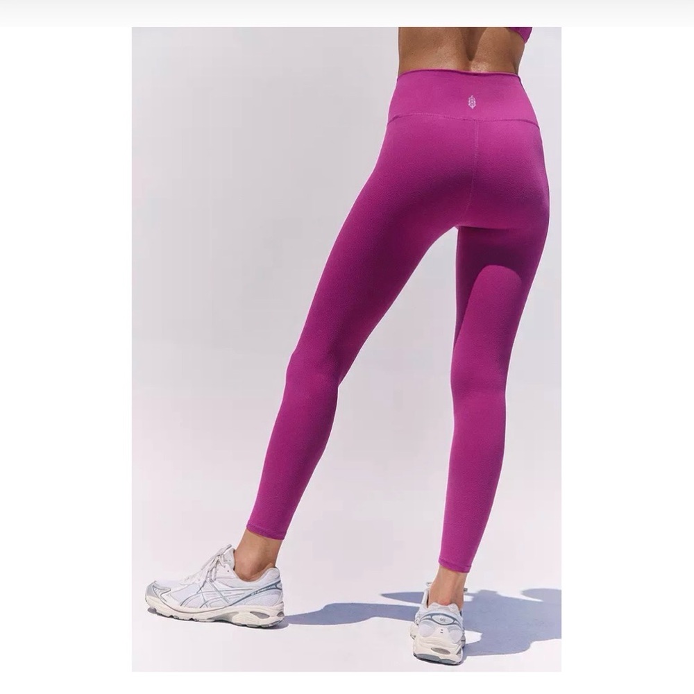 FP Movement by Free People- Never Better Leggings Large NWT